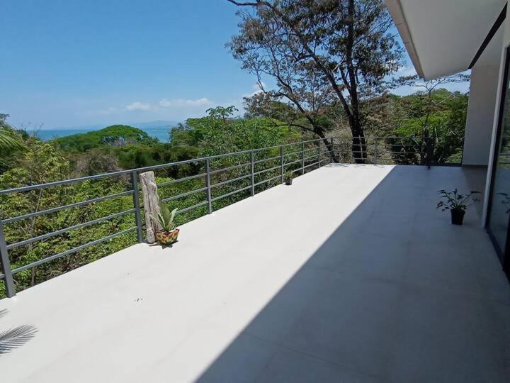 Laurel Jungle & Ocean Villa Playa Santa Teresa  Eksteriør billede